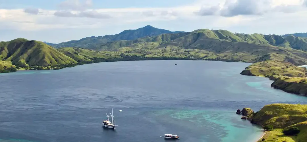 Designing Multi-Island Journeys in Indonesia: What Travel Operators Need to Consider
